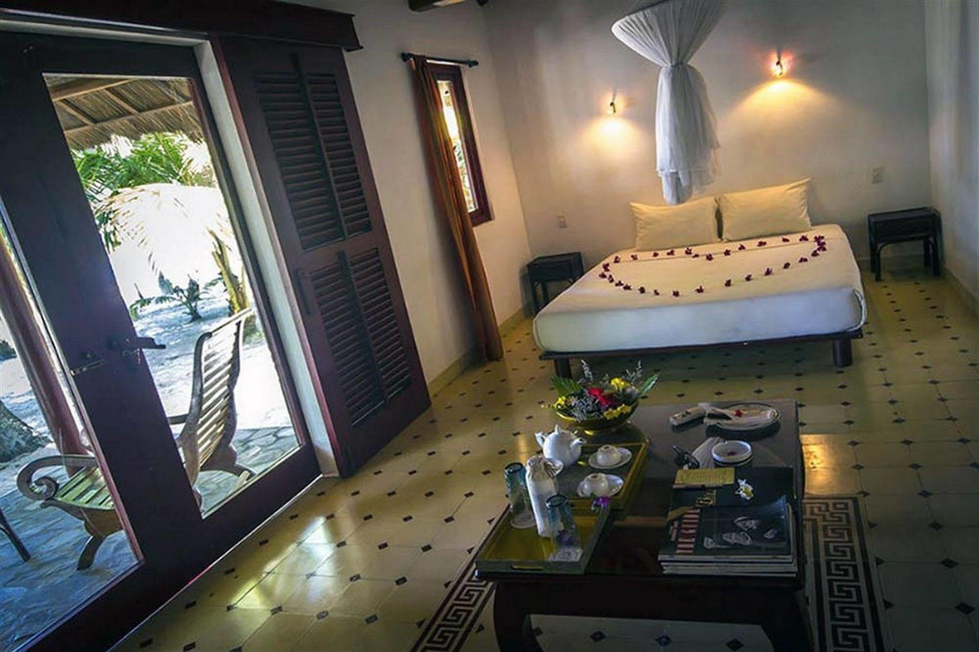 Le Domaine De Tam Hai Resort An Hoa Екстериор снимка