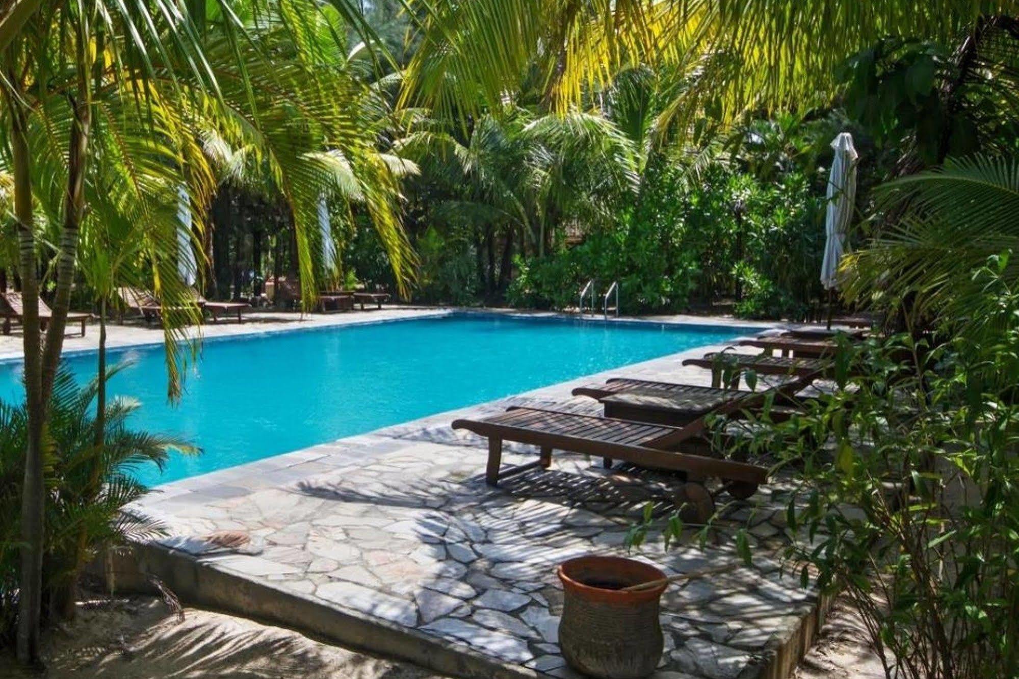 Le Domaine De Tam Hai Resort An Hoa Екстериор снимка